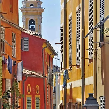 Cozy In The Heart Of Old * Nice