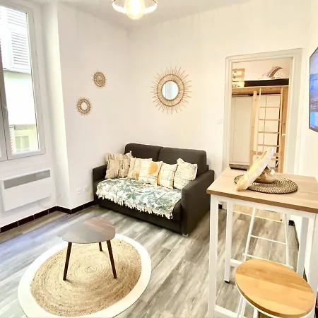 Apartment Cozy In The Heart Of Old Nice